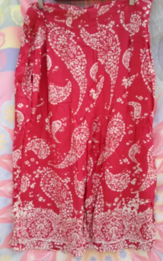 PANTALONES 4XL:NEGRO CON GIRASOLES/DIBUJOS:1X1,5€