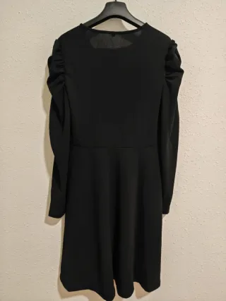 Vestido negro elegante XL escote cruzado