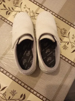 Zuecos Dian Blancos Trabajo