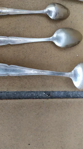 Cubertería Cruz de Malta