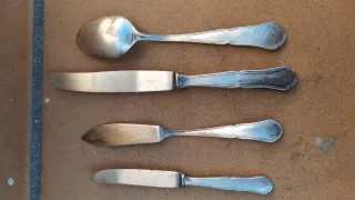 Cubertería Cruz de Malta