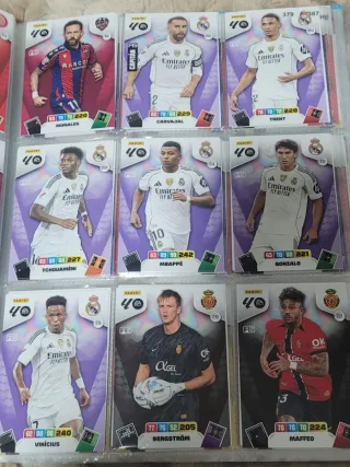 Vendo Cromos Adrenalyn XL LaLiga 2025-2026