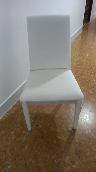 Sillas Ikea Grises y Blancas