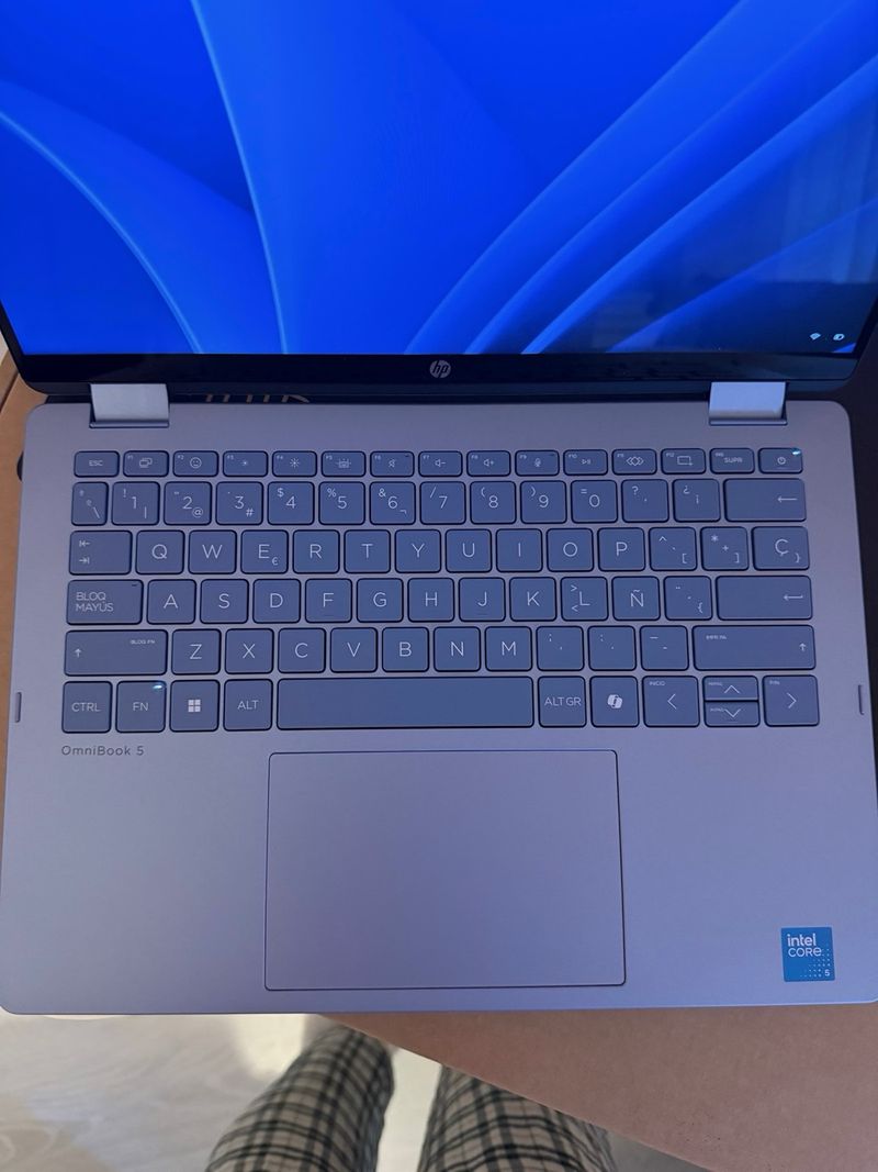 HP OmniBook 5 Flip 14 Convertible afbeelding 3