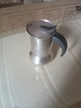 Cafetera italiana de aluminio