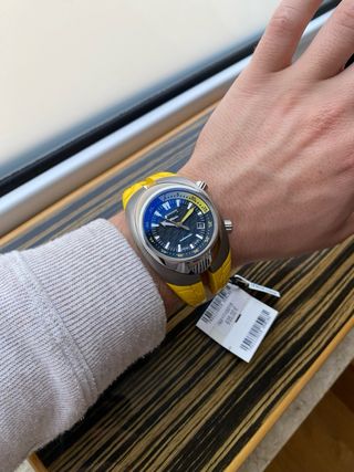 Pirelli PZero Tempo Automático NOS Negro Amarillo