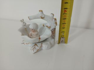 Statuina Porcellana Bambino Bagno