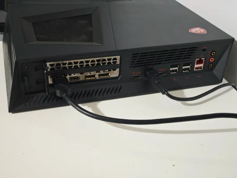 MSI Trident 3 i7 8700 GTX 1660 Ti 16GB RAM afbeelding 3