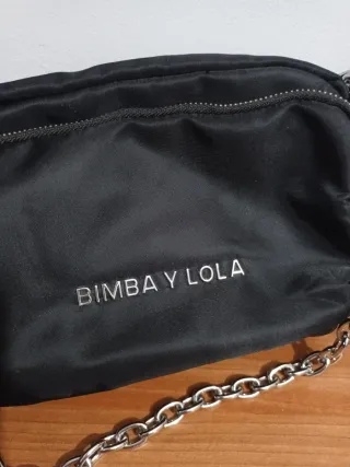 Bolso Negro BIMBA Y LOLA Cadena Plata