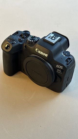 Cámara Canon EOS R6 Mark II