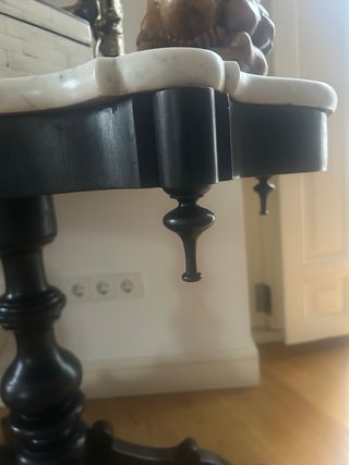 Mesa Alfonsina Mármol Negra y Blanca