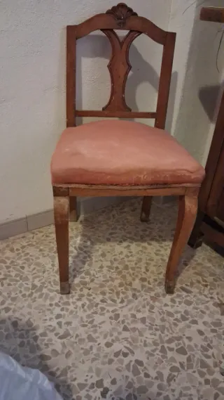 Silla vintage madera tapizada rosa