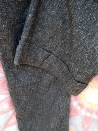 PANTALONES DE VESTIR TXL/42:GRISES/GRANATES:1X1,5€