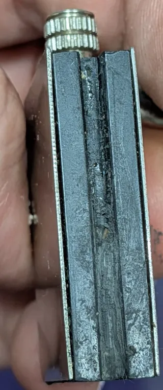 Coppia di accendini vintage