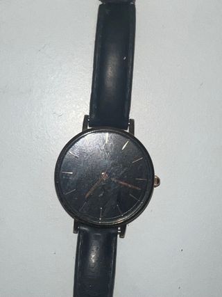 Reloj Daniel Wellington Negro y Dorado