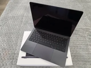 MacBook Pro 14 con M4 512gb/16 ram