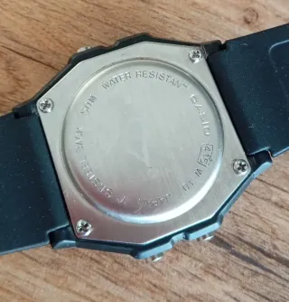 Reloj Casio W 10 vintage