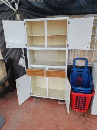 Alacena vintage madera y cristal