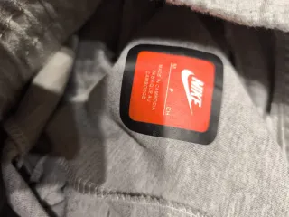 Pantalones Nike Tech Fleece Gris