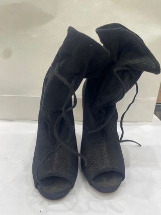 Scarpe varie usate da donna