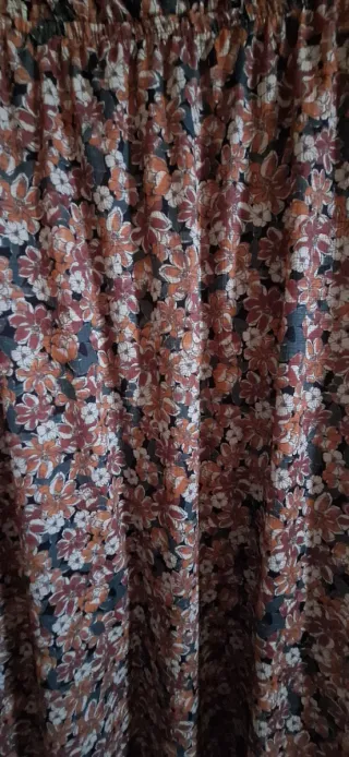 Vestido floral Pull and Bear