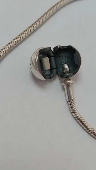 Pulsera Pandora ESSENCE Plata. Talla 18,5 cm.