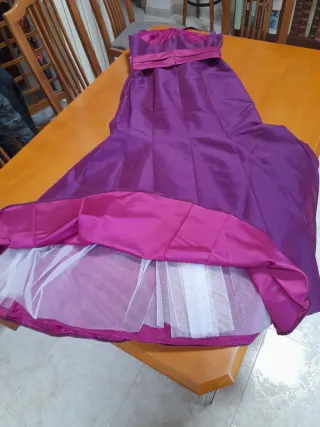 Vestido largo fiesta con bolero de Sonia Peña.