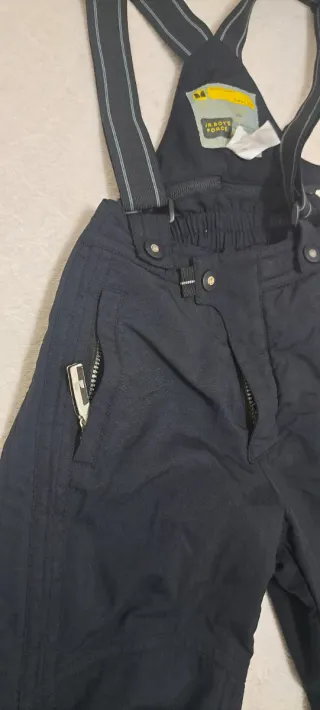 Pantalones de esquí negros con tirantes