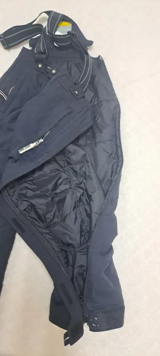 Pantalones de esquí negros con tirantes