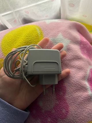 Nintendo 2DS Bianca + 4 Giochi e caricatore