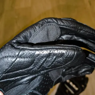 Guantes de moto Dainese de piel