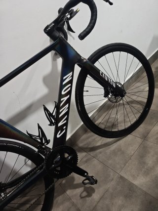 Bicicleta de carretera Canyon