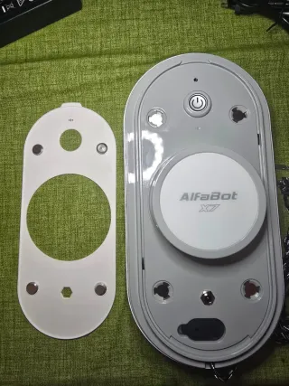 AlfaBot X7 Robot Limpiacristales