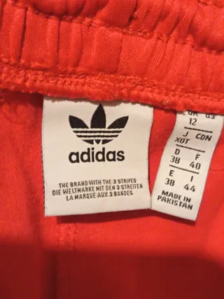 Pantalones de chándal Adidas rojos