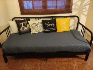 Cama  IKEA extensible Usado sólo dos veces.