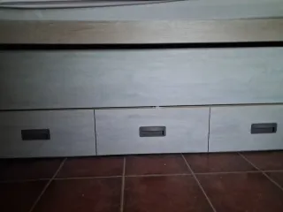 Cama compacta con cajones, estantería y almacenaje