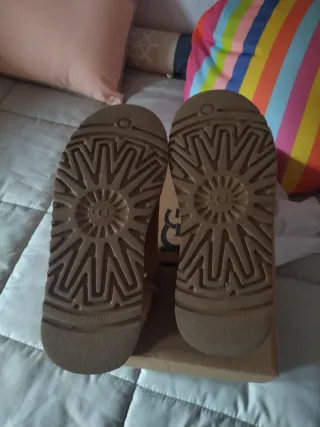 Botas UGG Beige/Marrón Talla [insertar talla]