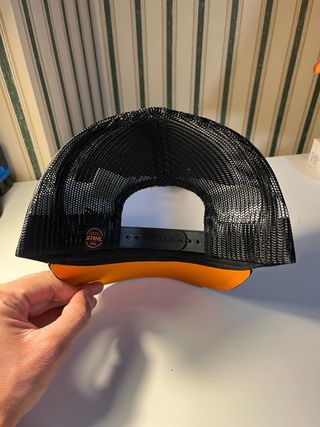 Gorra Stihl Negra y Naranja Talla Única