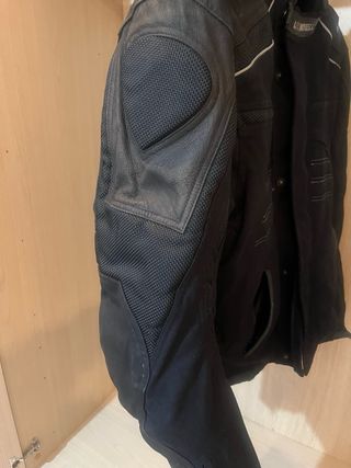 Chaqueta motera LOCKWELL negra reforzada