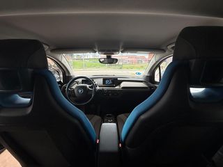 BMW i3 *ELÉCTRICO* Carga Rápida