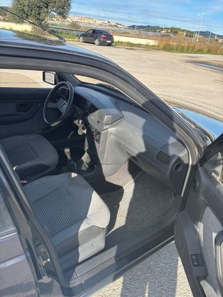 Peugeot 405 GRD TURBO