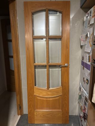 Puerta Roble Curva Catalana 6 Vidrios. Med:2,03x72