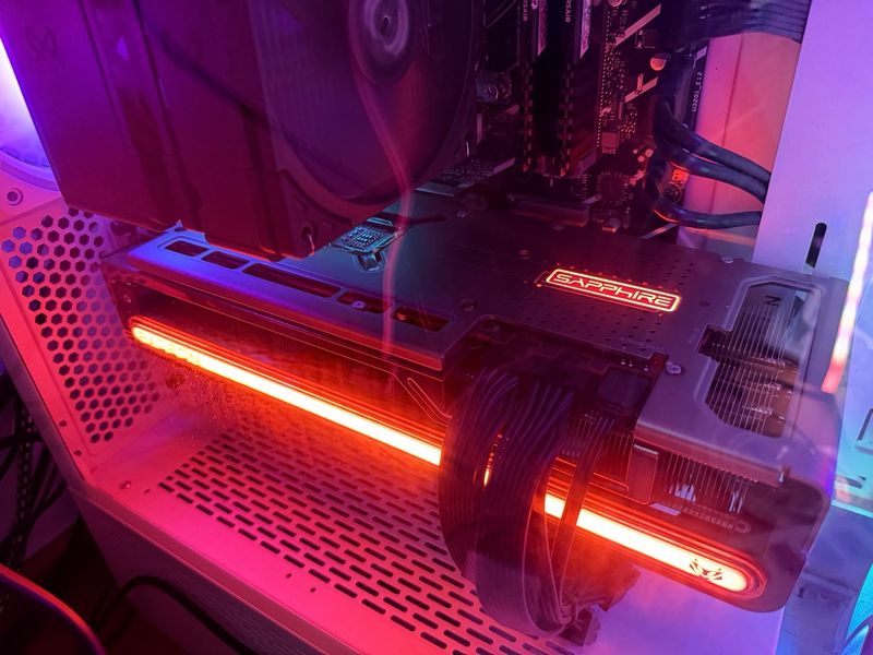 Sapphire NITRO AMD Radeon RX 7800 XT