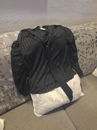 Blusa Zara Negra Talla S