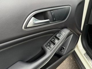 Mercedes-Benz GLA 200d 7G-Tronic