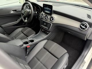 Mercedes-Benz GLA 200d 7G-Tronic