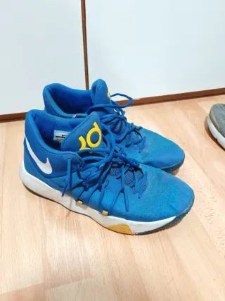 Nike Bambas Beige/Dorado