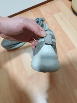 Nike Bambas Beige/Dorado