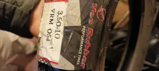 Pneumatico nuovo Vespa 3.50 R 10 Vee Rubber