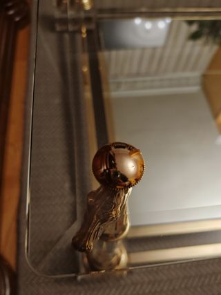 Mesa de centro cristal y metal dorado